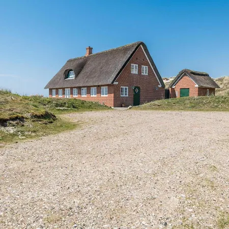 Holiday Cxliii Holiday home *
